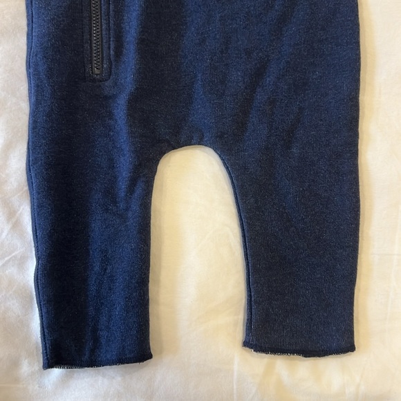 Monica + Andy Outfit - Picture 3 of 3